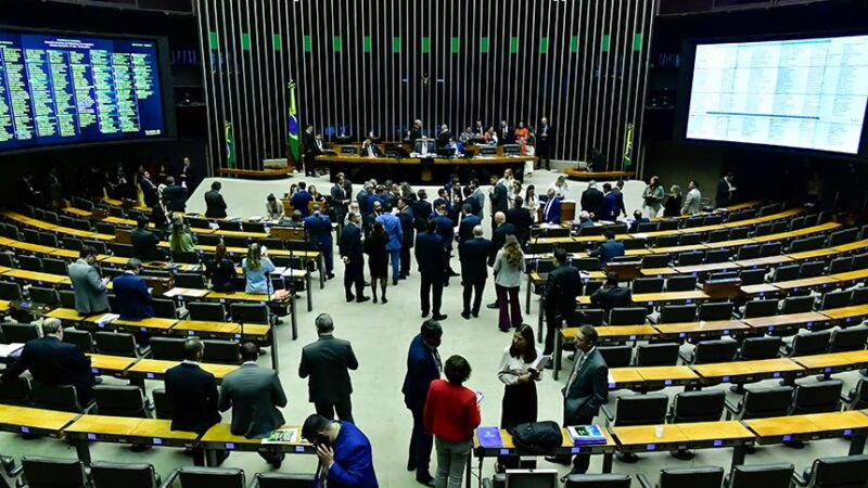 Congresso analisa vetos sobre saidão e fake news na terça — Senado Notícias