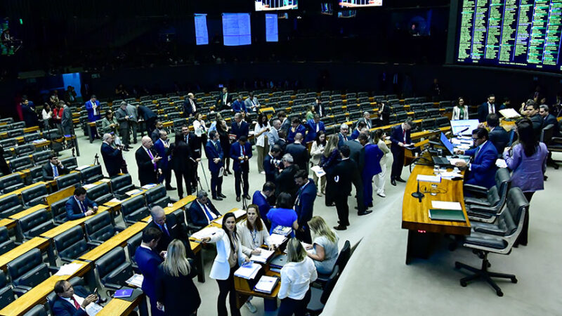 Congresssistas recompõem, em parte, lei que amplia instrumentos para prevenção de desastres — Senado Notícias