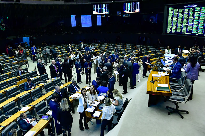 Congresssistas recompõem, em parte, lei que amplia instrumentos para prevenção de desastres — Senado Notícias