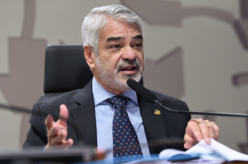 CAS vai promover audiência sobre cancelamento de planos de saúde — Senado Notícias