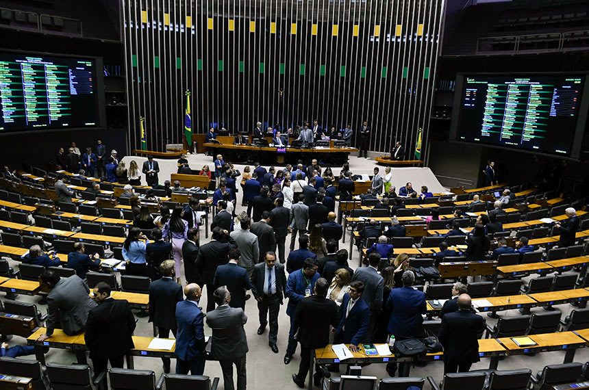 Pela segunda vez, Congresso acaba com saídas temporárias de presos em feriados — Senado Notícias