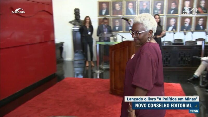 Vídeo: Novos membros do Conselho Editorial do Senado tomam posse