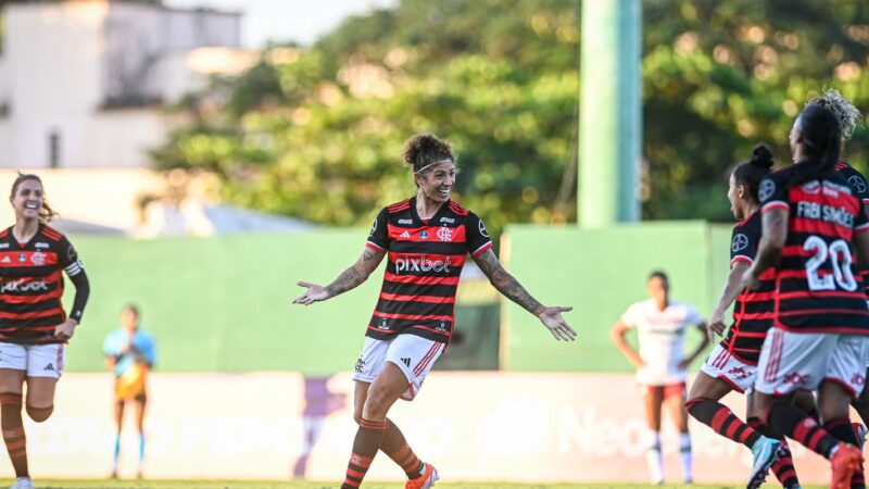 Cristiane marca dois e Fla vence Flu por 3 a 1 no Brasileiro Feminino