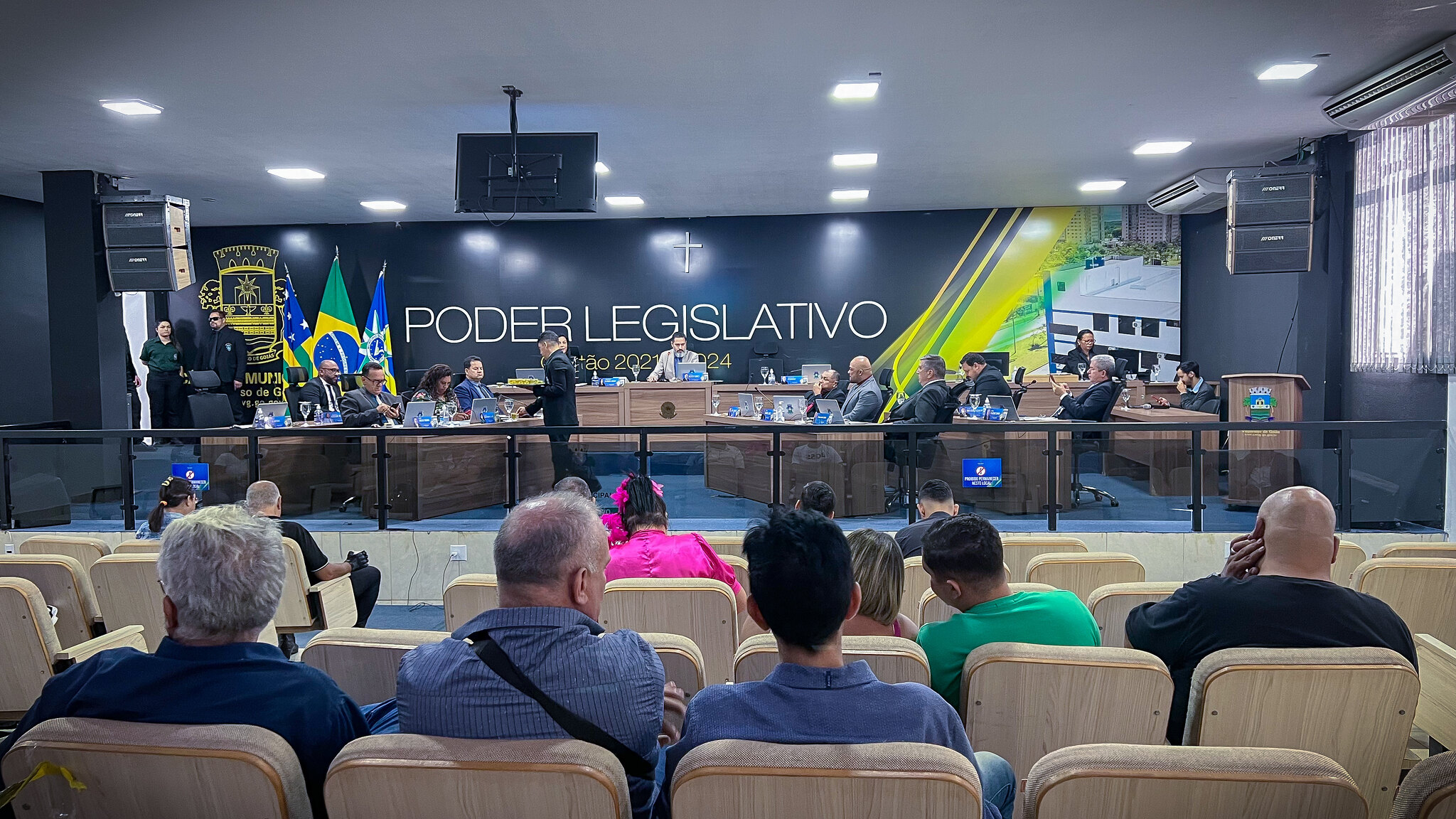 Aprovado: Regulamentação do Transporte Escolar na Rede Municipal de Ensino de Valparaíso de Goiás