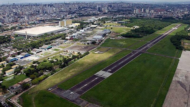 Em São Paulo, aeronaves levam 2,5 toneladas de doações ao RS