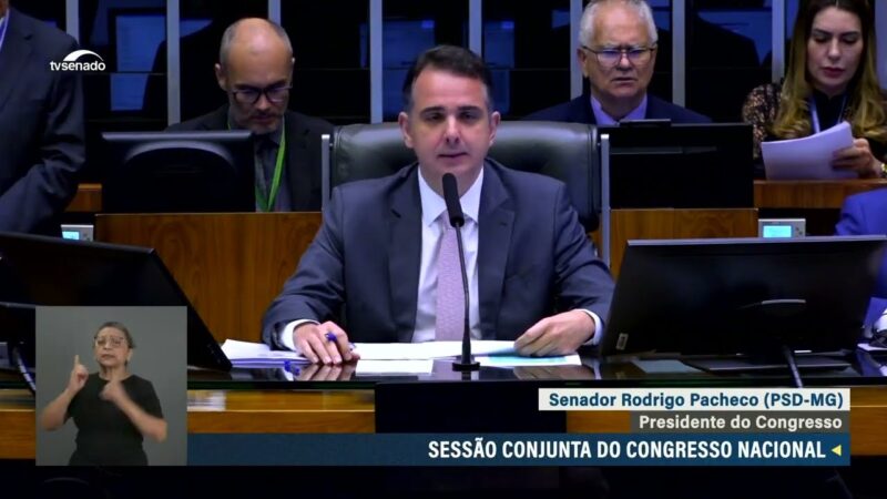 Em sessão do Congresso, Pacheco presta solidariedade a vítimas das chuvas no RS — Senado Notícias