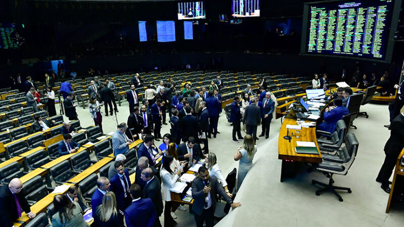 Famílias atingidas por barragens receberão indenização em dinheiro — Senado Notícias