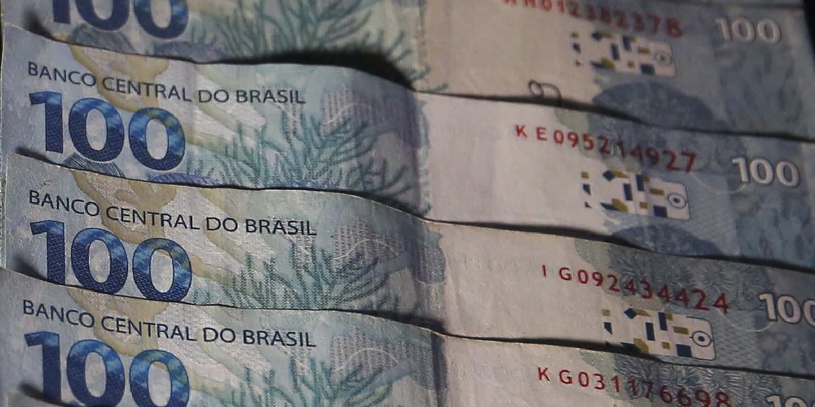 Orçamento de 2025 prevê salário mínimo de R$ 1.509