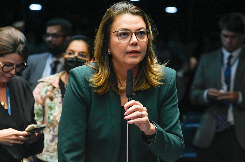 Leila Barros será a nova líder da Bancada Feminina no Senado — Senado Notícias