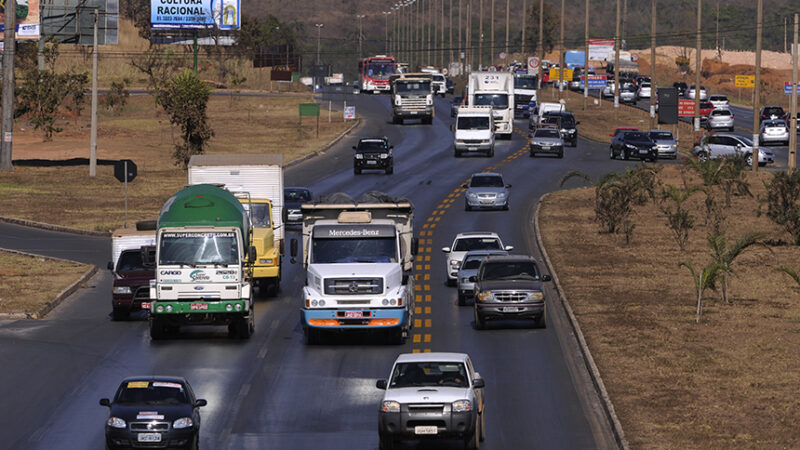 Projeto de lei prevê criação do Estatuto do Motorista Profissional — Senado Notícias