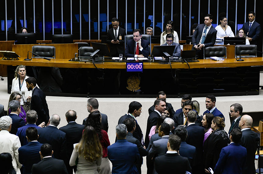 Alckmin sanciona leis que abrem R$ 2 bi em créditos adicionais — Senado Notícias