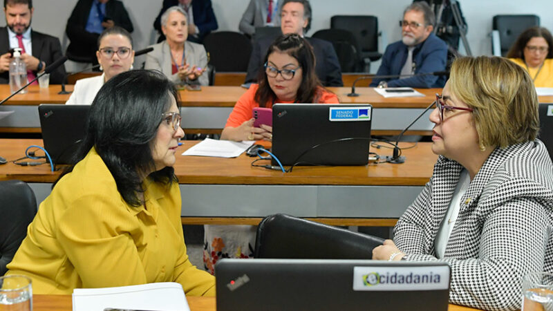 CAS aprova incluir incentivo ao voluntariado no Estatuto da Juventude — Senado Notícias