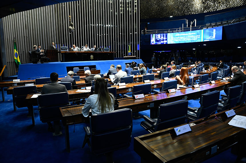 Debatedores defendem regulamentação do uso de inteligência artificial — Senado Notícias