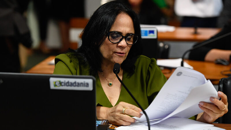 Prorrogação do salário-maternidade por complicações no parto vai à Câmara — Senado Notícias