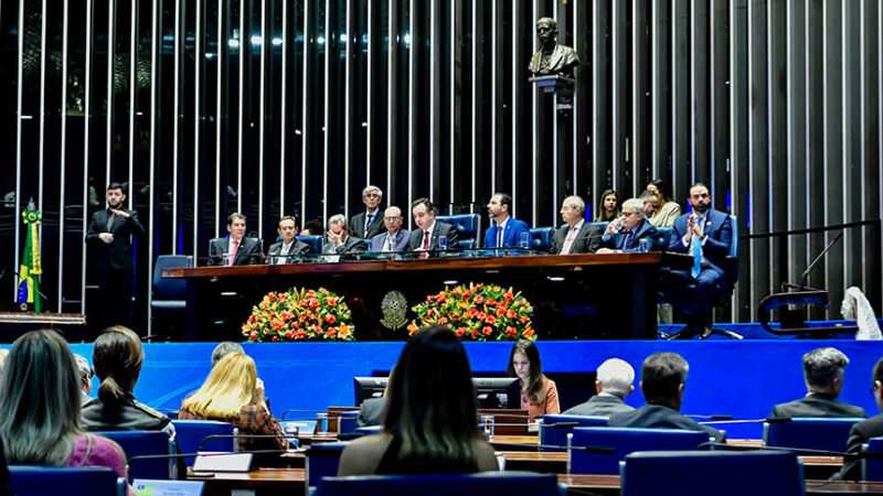 Sessão solene celebra TJMG como guardião da democracia e do direito — Senado Notícias