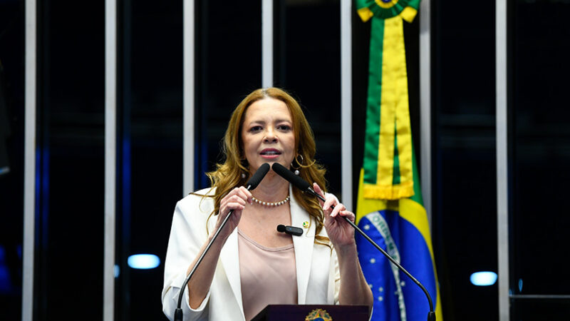 Janaína Farias defende democracia na Bolívia após tentativa de golpe — Senado Notícias