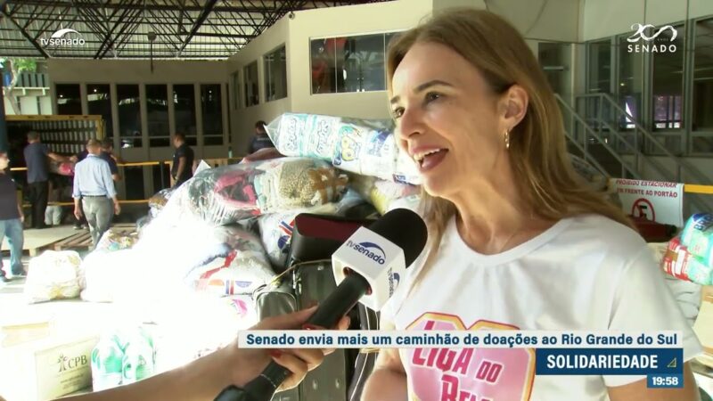 Voluntários do Senado enviam mais um caminhão de donativos para o RS — Senado Notícias