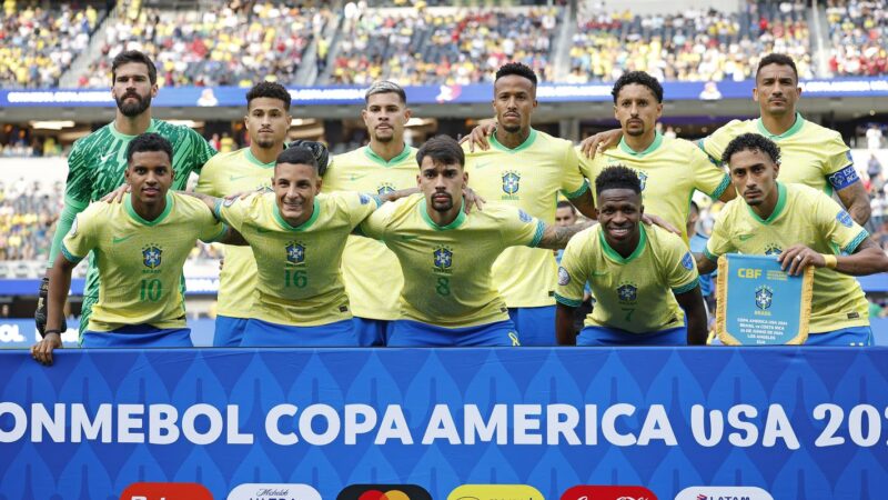 Brasil enfrenta Paraguai em busca da primeira vitória na Copa América