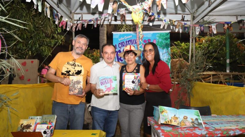 TRADICIONAL ARRAIÁ LITERÁRIO DA BIBLIOTECA CORA CORALINA AGITA A COMUNIDADE DE VALPARAÍSO