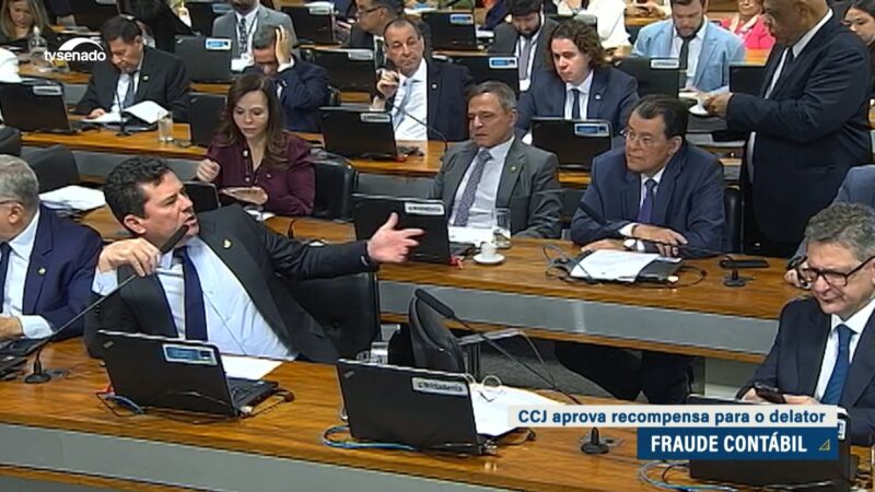 Aprovada recompensa por informação sobre fraude no mercado financeiro — Senado Notícias