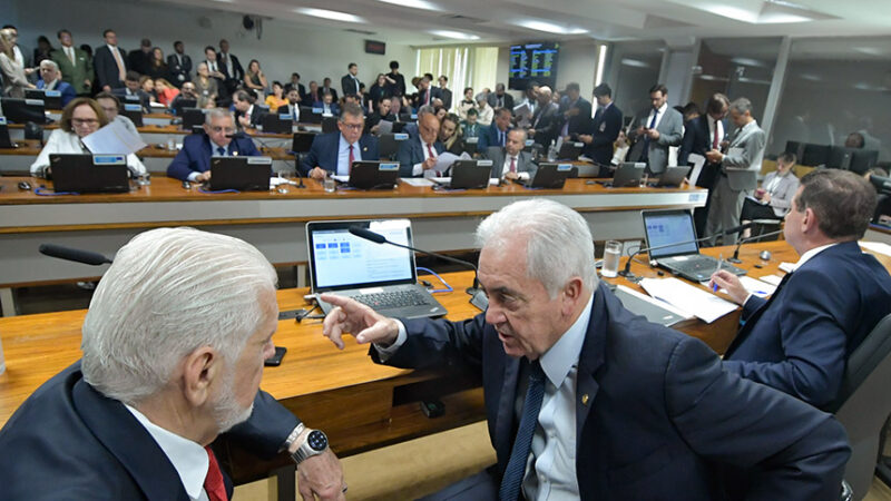 CAE aprova suspensão por seis meses de pagamento do consignado no RS — Senado Notícias