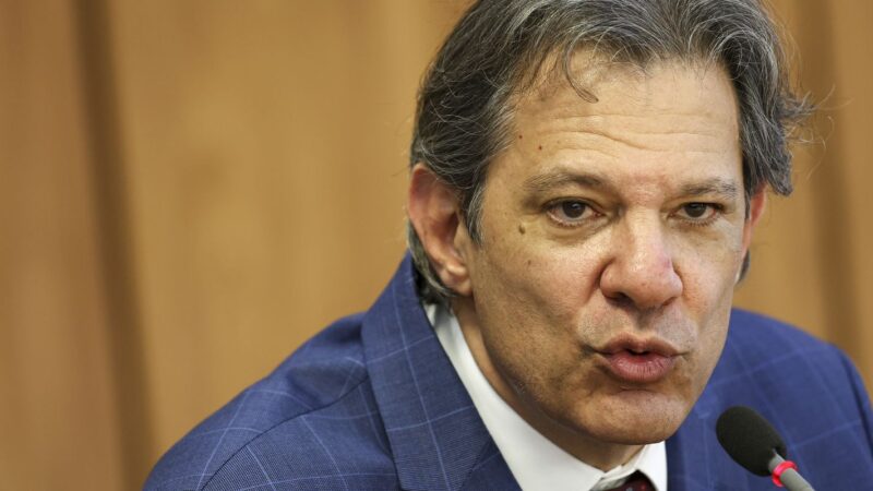 Haddad conversará com papa Francisco sobre taxação de super-ricos