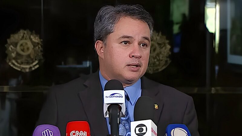 Senadores criticam MP que limita compensação de créditos tributários — Senado Notícias