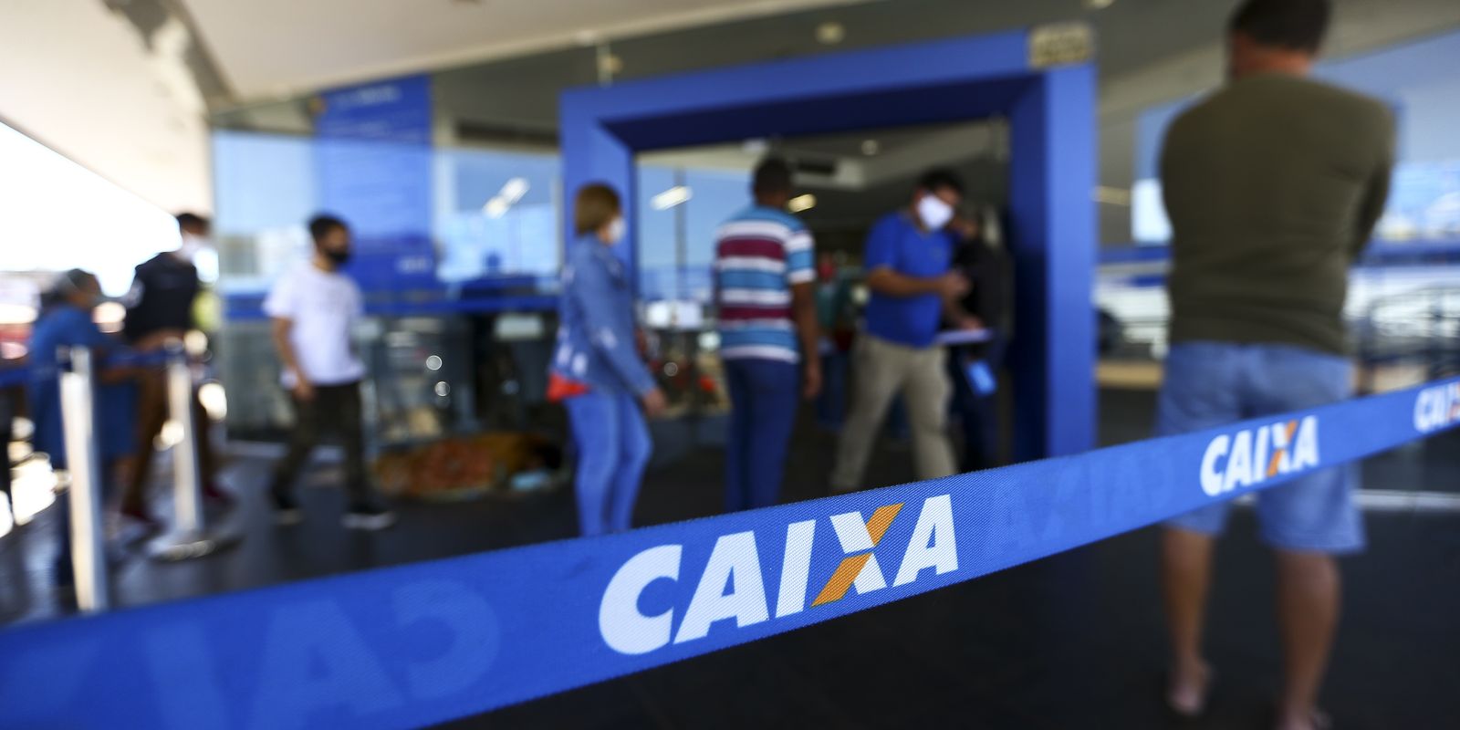 Caixa paga Bolsa Família a beneficiários com NIS de final 8