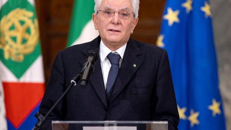 Presidente da Itália, Sergio Mattarella, chega ao Brasil neste domingo