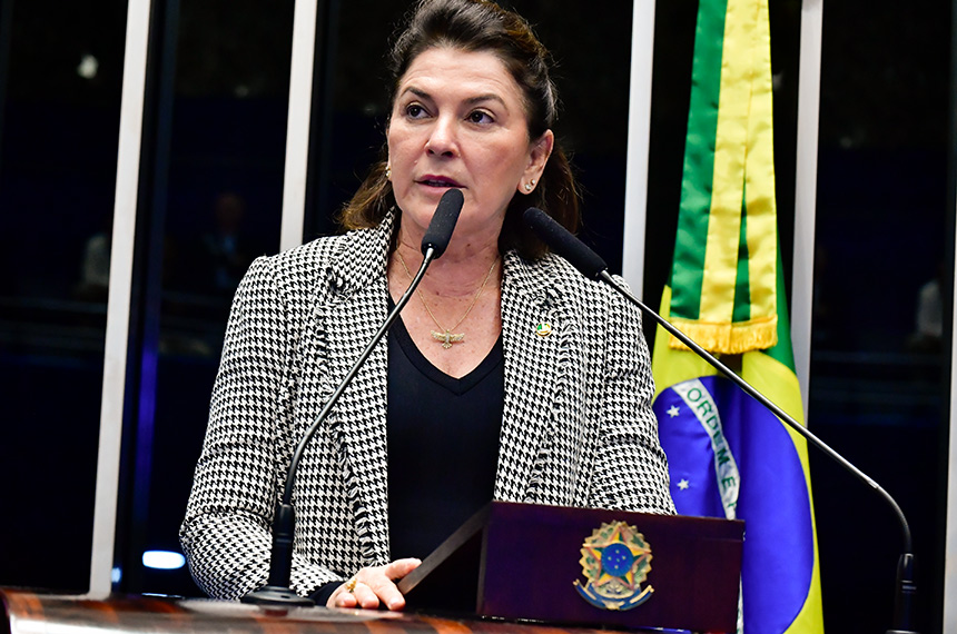 Rosana Martinelli sugere ações para combate ao feminicídio no Brasil — Senado Notícias