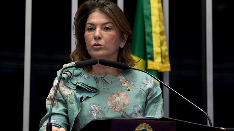 Rosana Martinelli lamenta assassinato de advogado e defende porte de armas — Senado Notícias