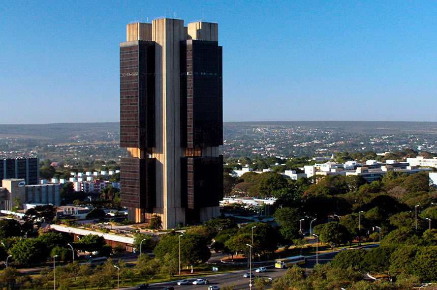 CCJ pode votar autonomia financeira e orçamentária do Banco Central na quarta — Senado Notícias