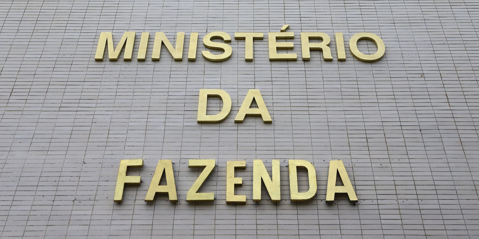 Fazenda aumenta para 3,9% estimativa de inflação em 2024