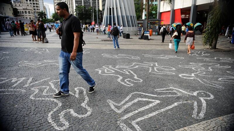 CDH faz audiência pública sobre assassinatos de jovens no Brasil — Senado Notícias