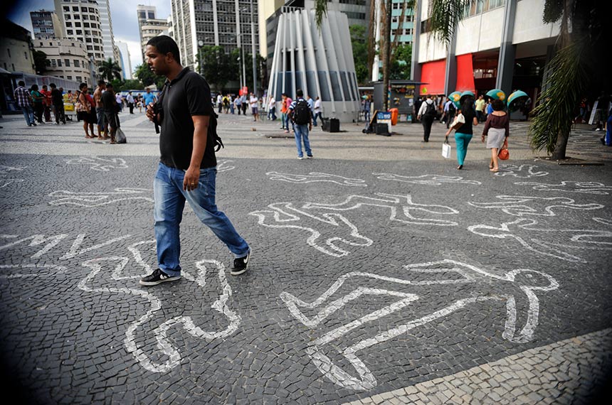 CDH faz audiência pública sobre assassinatos de jovens no Brasil — Senado Notícias