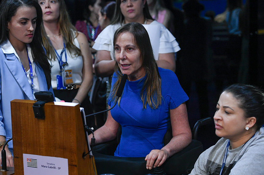 Projeto de indenização e pensão a vítimas do Zika vírus volta à Câmara — Senado Notícias