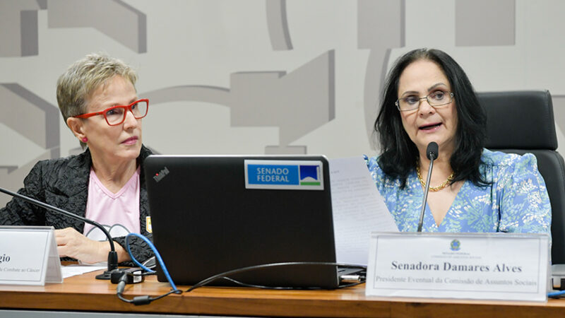 Criação de campanha nacional por doação de cabelo ganha apoio em debate na CAS — Senado Notícias