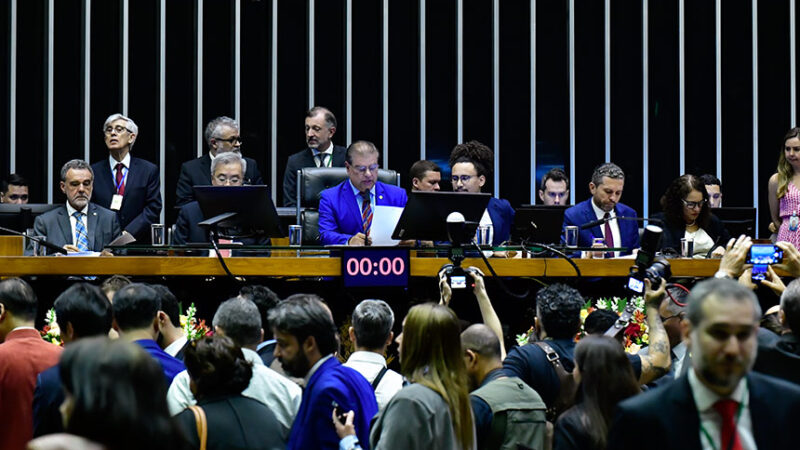 Sessão destaca parceria Brasil-China em 50 anos de relações diplomáticas — Senado Notícias