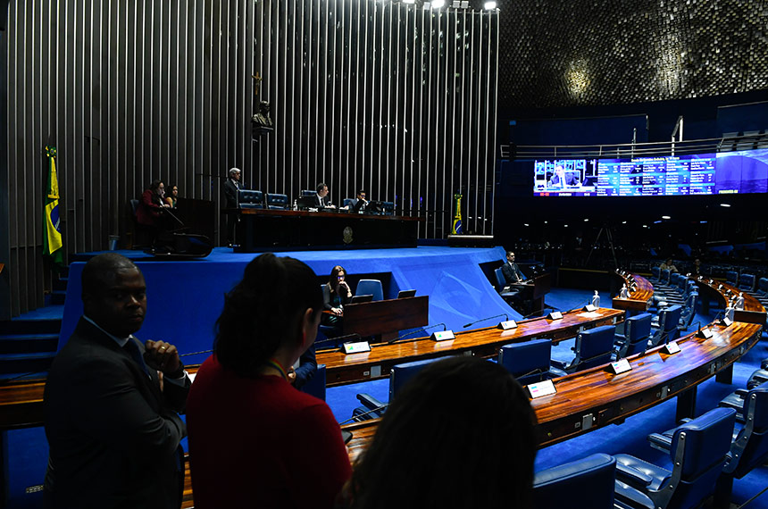 Comissão temporária tem prazo de funcionamento prorrogado — Senado Notícias