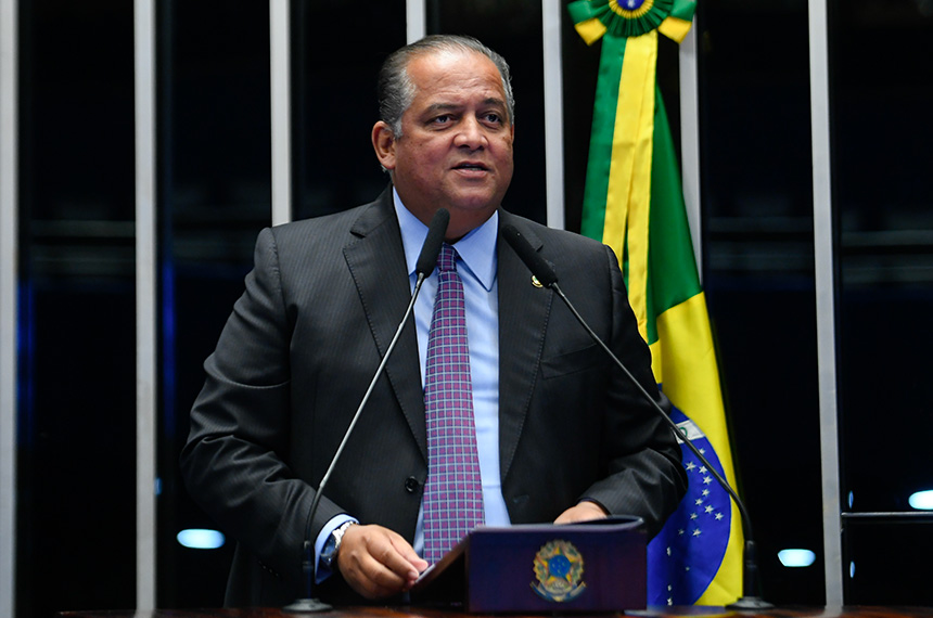 Eduardo Gomes defende Wanderlei Barbosa, governador de Tocantins — Senado Notícias