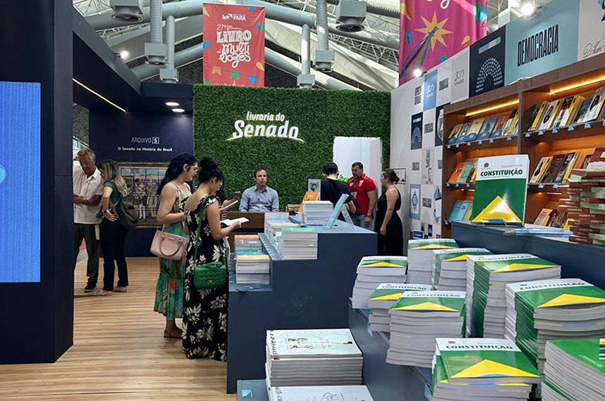 Senado marca presença na Feira Pan-Amazônica do Livro, em Belém — Senado Notícias