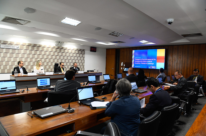 Impactos socioambientais da hidrovia Araguaia-Tocantins dividem debatedores — Senado Notícias