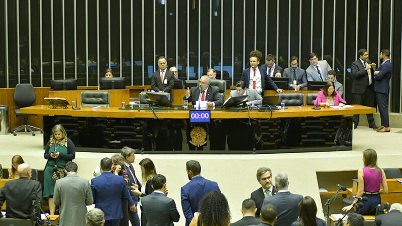 Congresso aprova crédito facilitado a pessoas e empresas do Rio Grande do Sul — Senado Notícias