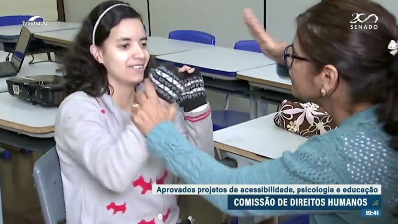 Estacionar erradamente em vagas de pessoas com deficiência e idosos pode ter multa maior — Senado Notícias