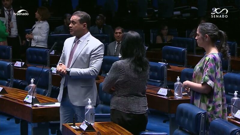 Projeto que altera Lei da Ficha Limpa passa a ser analisado em regime de urgência — Senado Notícias