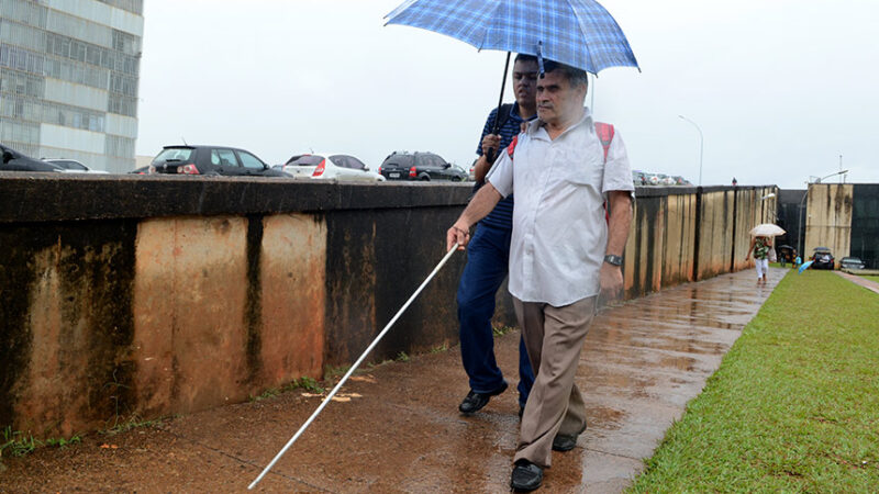 Lei das cores nas bengalas é sancionada — Senado Notícias