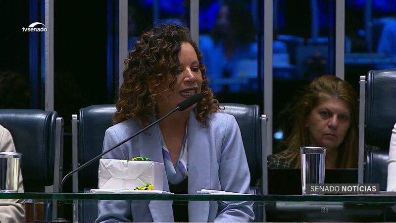 Em sessão especial, Senado lança guia para candidaturas femininas e negras — Senado Notícias