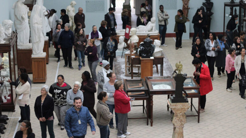 Projeto garante acesso gratuito de idosos a museus — Senado Notícias