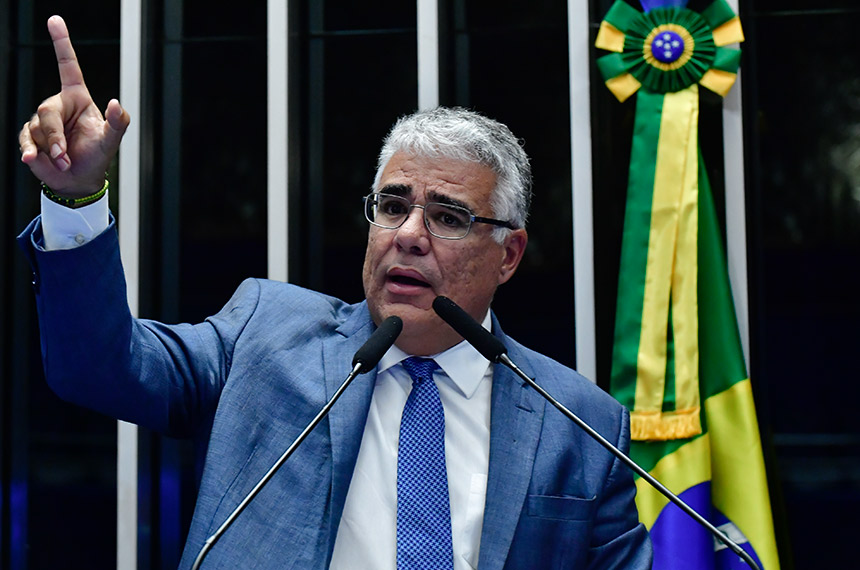 Girão protesta contra suspensão do X e bloqueio da Starlink por Moraes — Senado Notícias