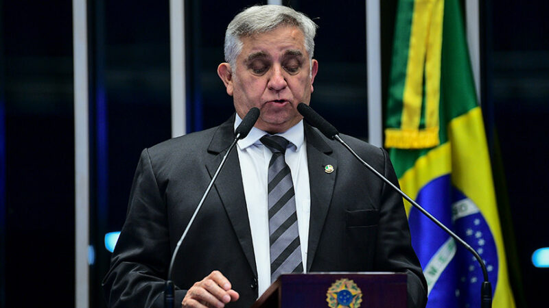 Izalci critica suposto ‘aparelhamento político’ na Petrobras — Senado Notícias